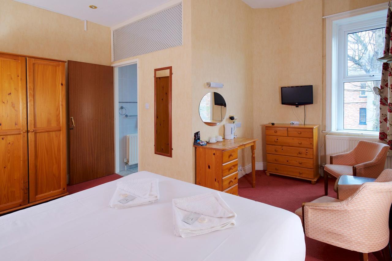 Glendevon Hotel Bornemouth Extérieur photo